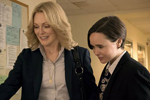 Filmstill Freeheld: Jede Liebe ist gleich, Julianne Moore und Ellen Page